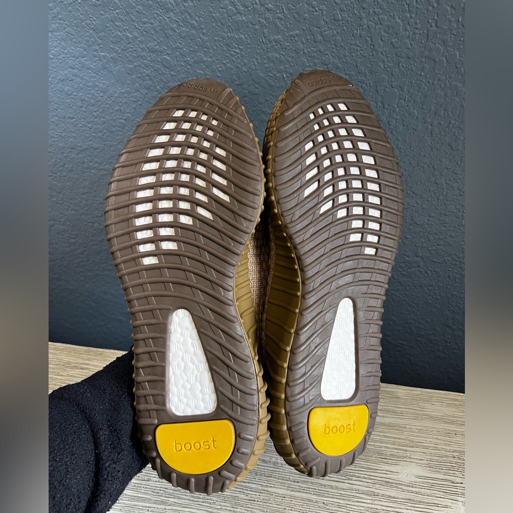 🆕 adidas Yeezy Boost 350 Men's Earth Sneakers - Picture 14 of 15